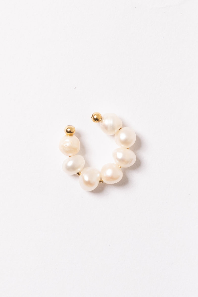 【HYERES LOR】Noailles antique pearl in-ear ear cuffs_full Pearl ear cuff – laros official